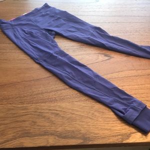 Girls Ivivva purple leggings sz 12